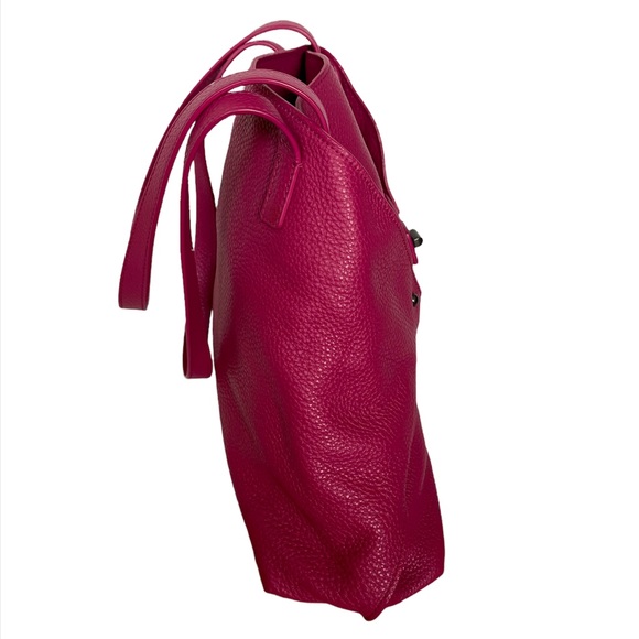 ***SOLD*** AKRIS | Authentic 100% leather Pink Medium Foldable Tote Star Bag - Picture 2 of 15